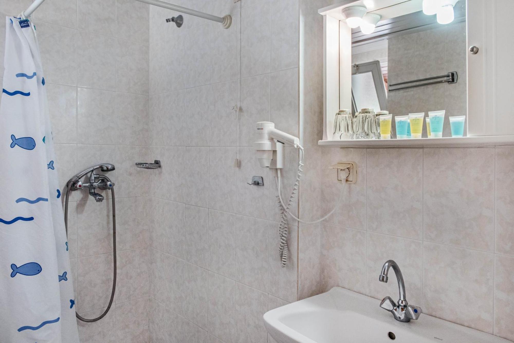 Pyrgos Hotel Uranopoli Pokoj fotografie